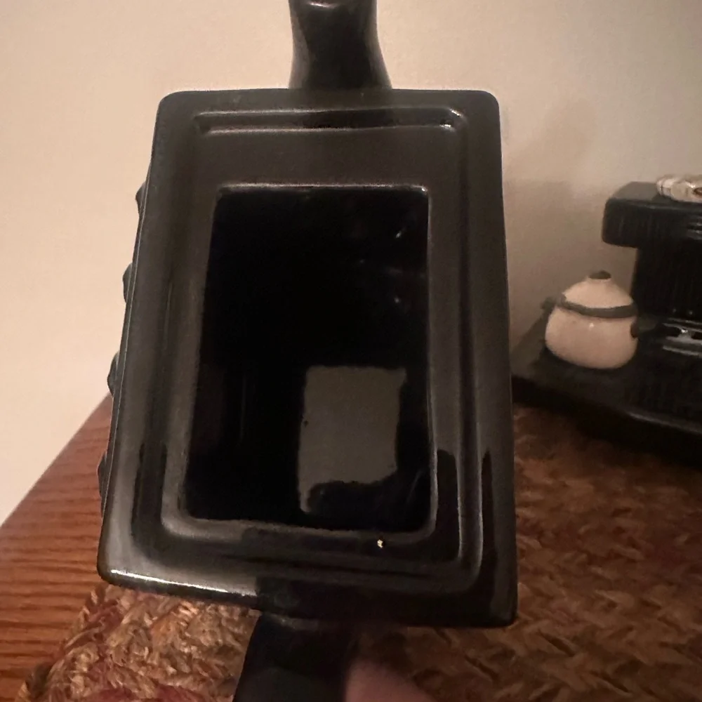 Ceramic Stove-Shaped Teapot in Black with Cream Accent